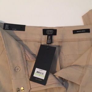 US 4 Beige Ankle Pant